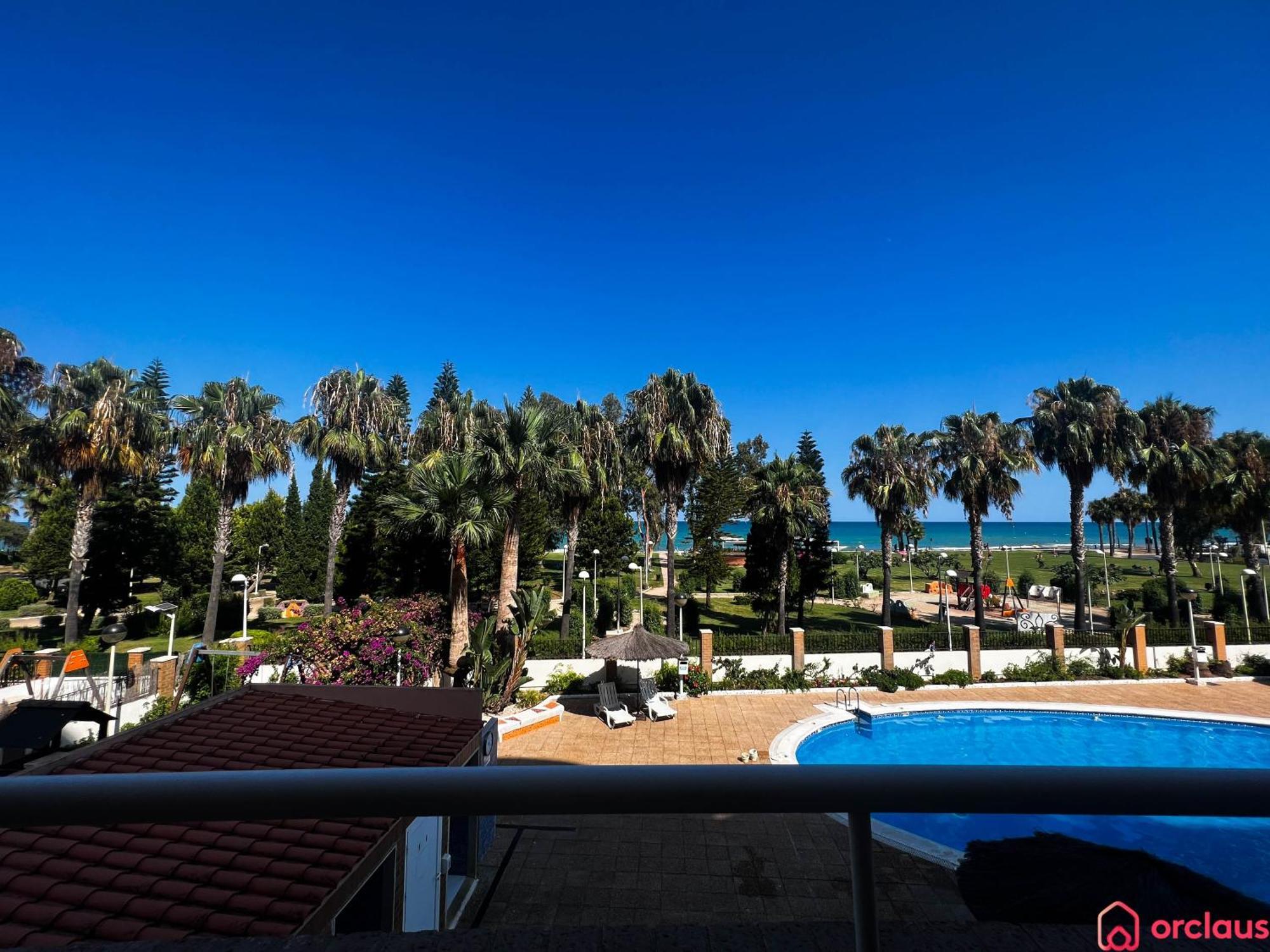 Modern Apartment In Front Of The Mediterranean Oropesa del Mar Eksteriør billede